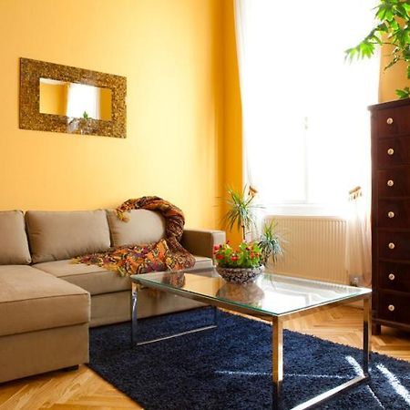 Bouillon Apartman Budapest Rum bild