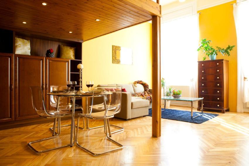 Bouillon Apartman Budapest Rum bild